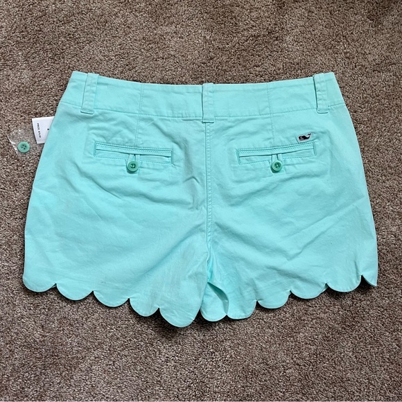 Vineyard Vines scalloped teal short 🐳 - Picture 2 of 6